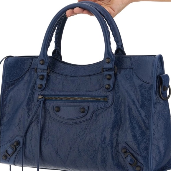 Women's Balenciaga LE CITY medium tote bag in mineral blue lambskin. NWT. - Picture 13 of 13